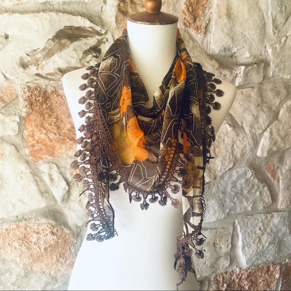 Retro style neck scarf in earth tones - Picture 2 of 3